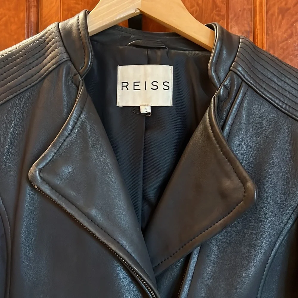 Real leather jacket - Picture 2 of 8